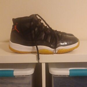 Jordan 11 72-10